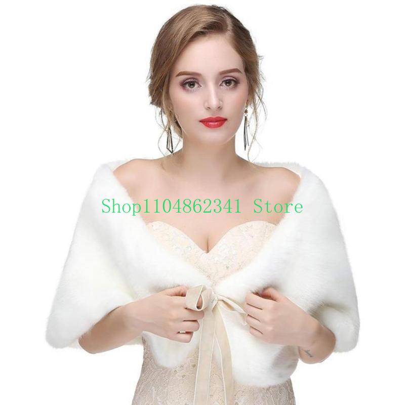 652F Sophisticated Faux Furs S - Stole Wedding Shawl recensione e prezzo