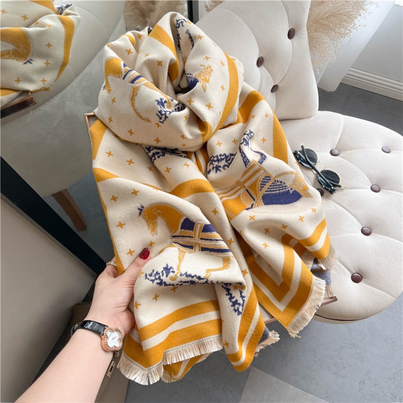 Luxury Horse Print Thick Cashm - Woven Scarf Blanket recensione e prezzo