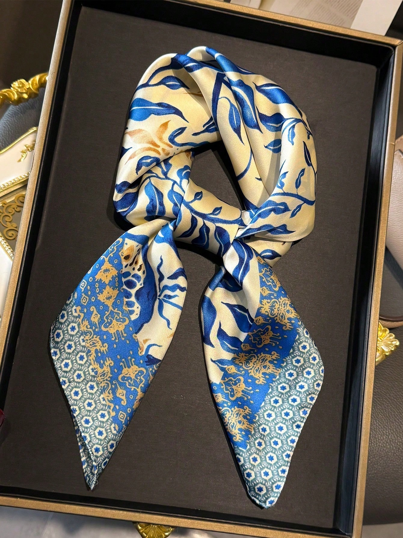 Luxury Brand Bohemia Print Squ - Face Scarf Mask recensione e prezzo
