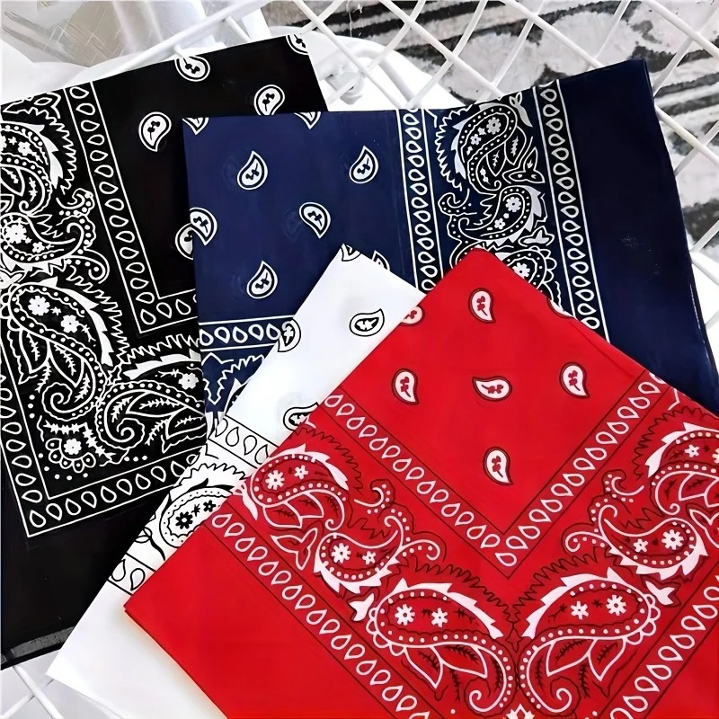 1pc Cashew Flower Large Square - Ascot Neck Scarf recensione e prezzo