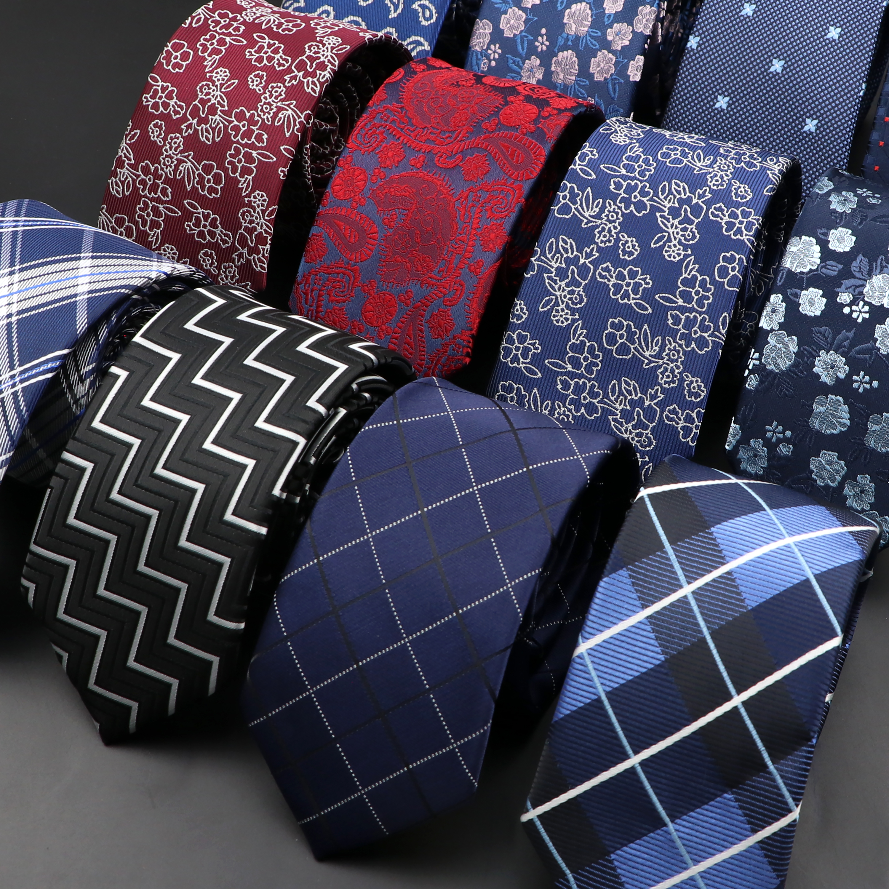 New Men Ties Solid Color Strip - Skinny Tie Men recensione e prezzo
