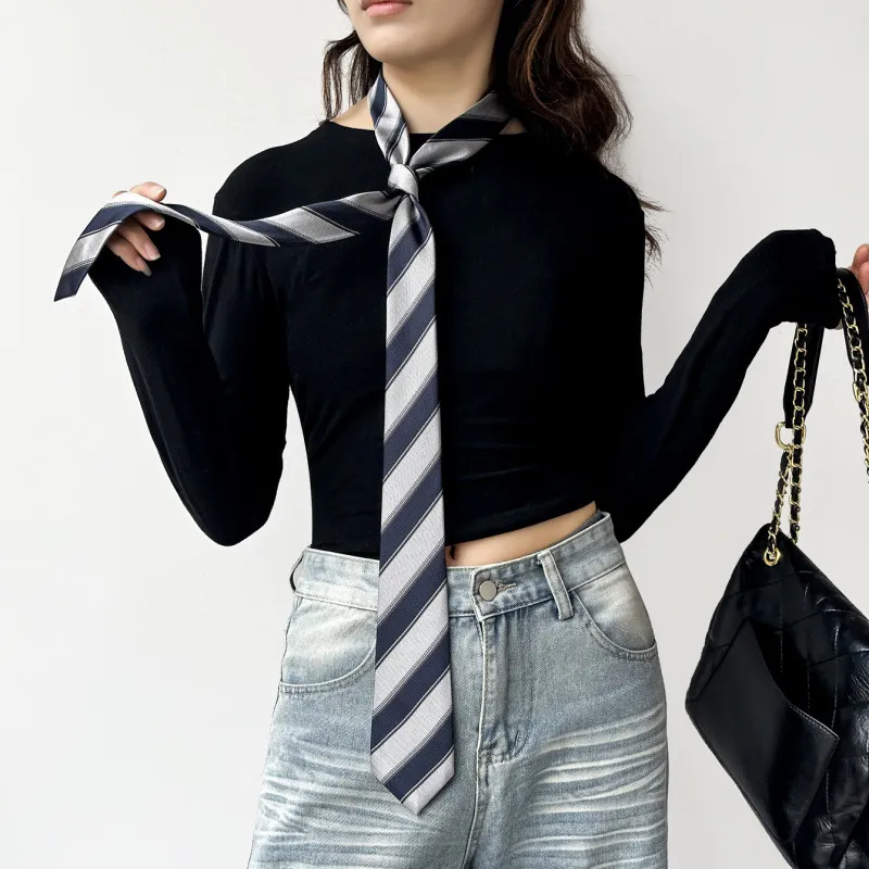 2026 South Korea Dongdaemun St - Silk Tie Striped recensione e prezzo