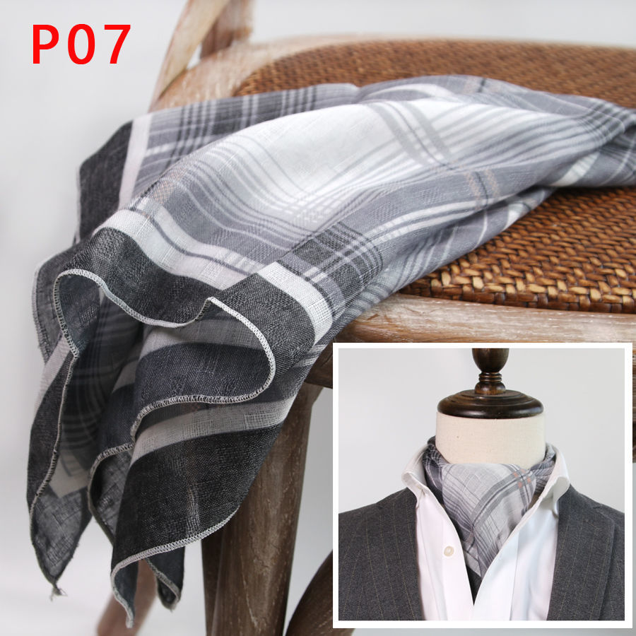 Men's Square Scarf with Button - Ascot Neck Scarf recensione e prezzo