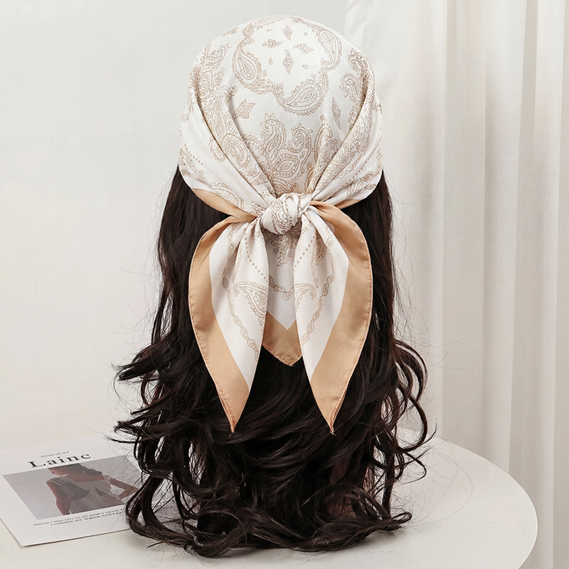 Vintage Beige Paisley Print Sq - Face Scarf Mask recensione e prezzo