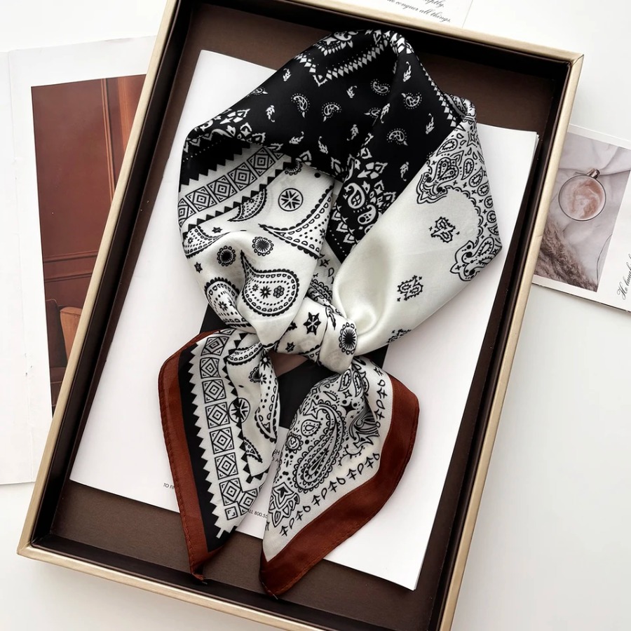 2025 Silk Shawl Square Scarf F - Bandana Cotton recensione e prezzo